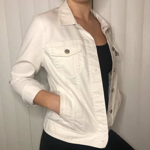 NEVER WORN!! White Denim jacket from Old Navy - Picture 3 of 4